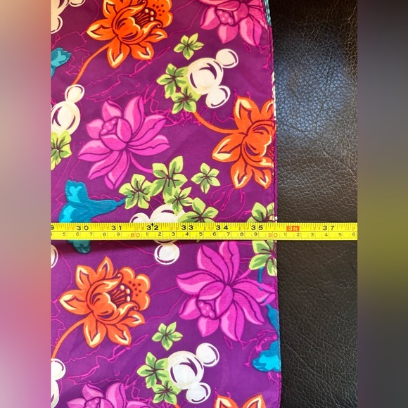 Disney Scarf!! Hawaiian Floral Design With Mickey Icons - Picture 8 of 8